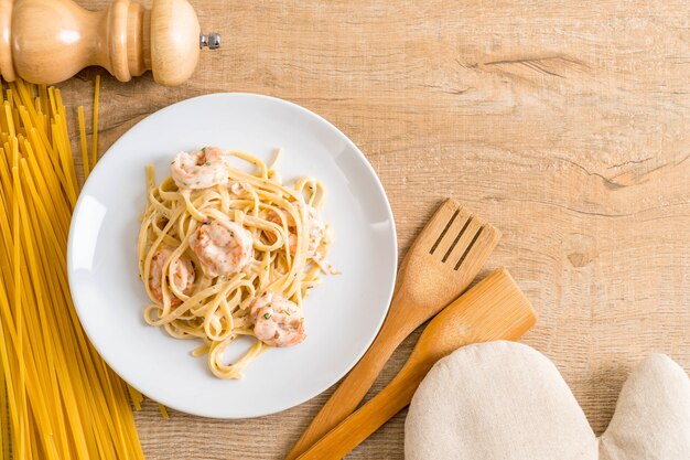 fettuccini pasta met garnalen