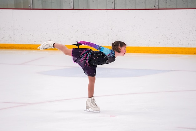 写真 フィギュアスケートの練習