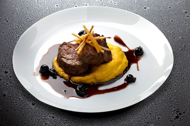 Filet mignon met puree