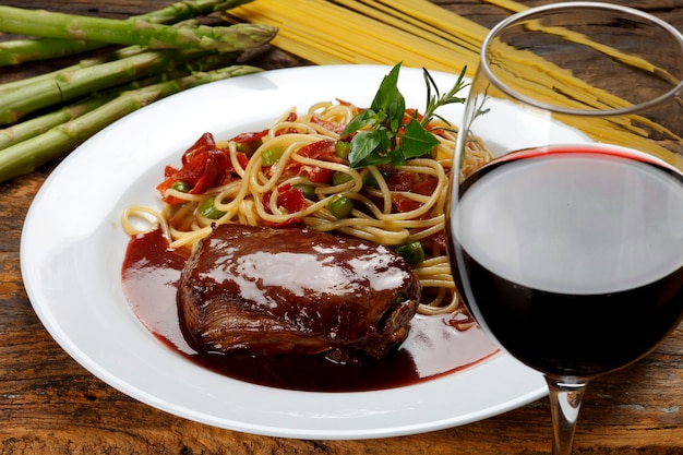 Filet mignon red wine sauce