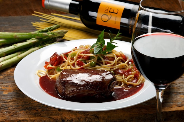 Filet mignon red wine sauce