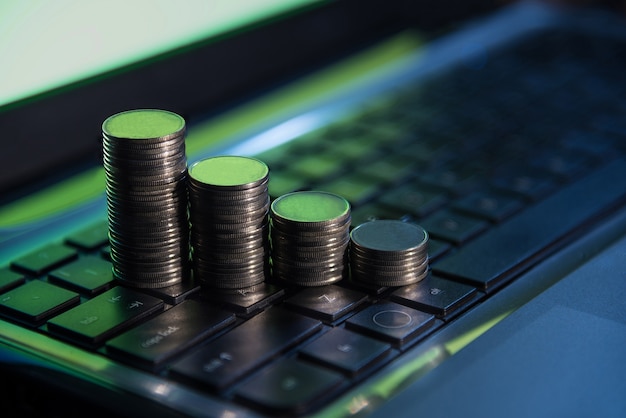 Photo financial business money coins on keyboard