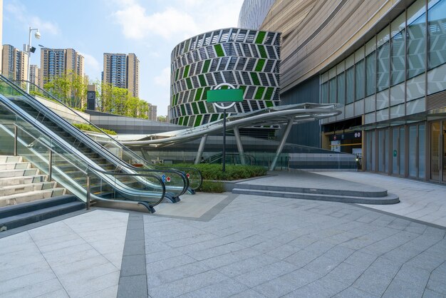 Piazza del centro finanziario e edificio per uffici chongqing cina