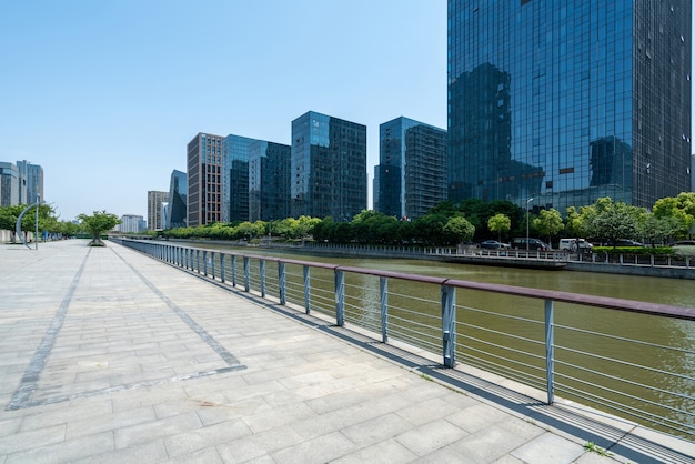 Financieel centrumplein en kantoorgebouw in ningbo, china