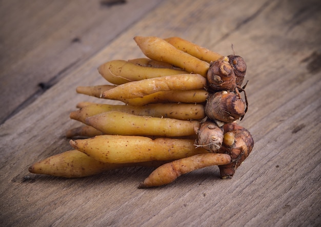 Fingerroot herb on wooden table