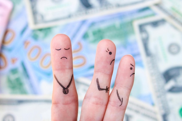 Fingers art of wife leaves a husband because he earns little The concept of divorce