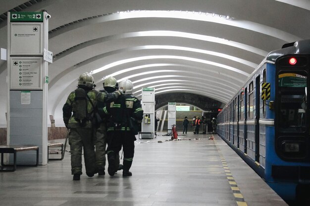 Foto esercizi per i vigili del fuoco