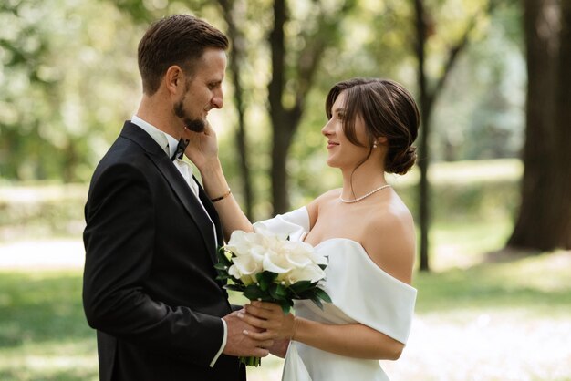 The first meeting of the bride and groom