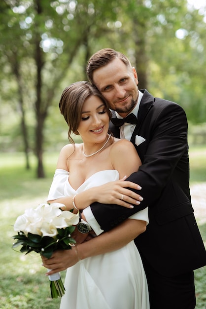 The first meeting of the bride and groom