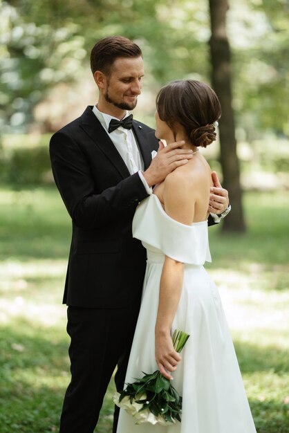 The first meeting of the bride and groom