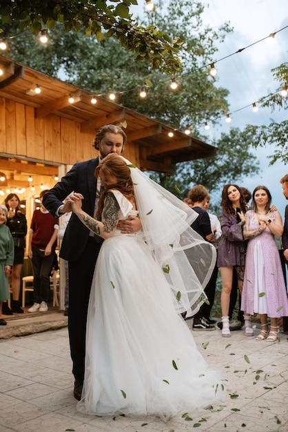 The first wedding dance of the bride and groom