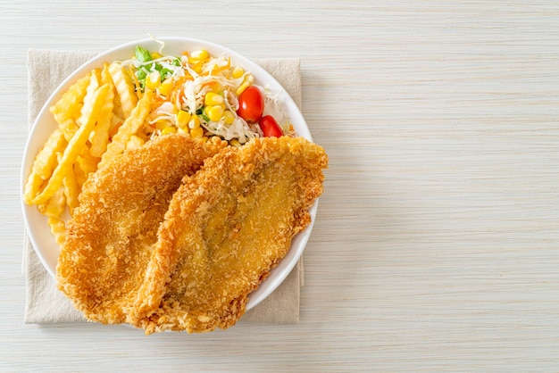 Fish and chips with mini salad