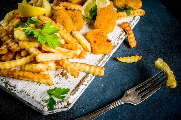 Fish and chips with tartar sauce