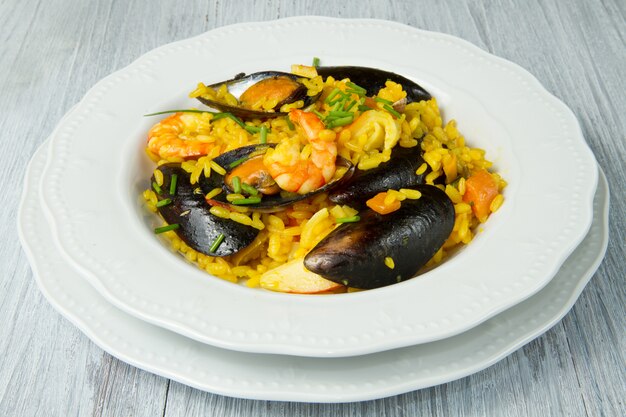 Fish paella