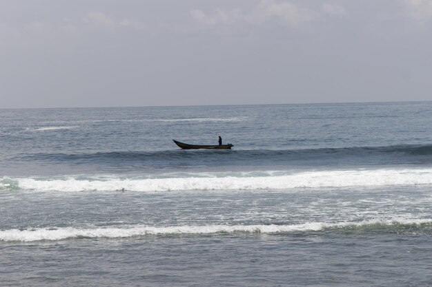 Foto canoa da pescatore