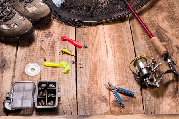 Foto set di pescatori oggetti necessari per la pesca raccoglienza di oggetti per la pesca top