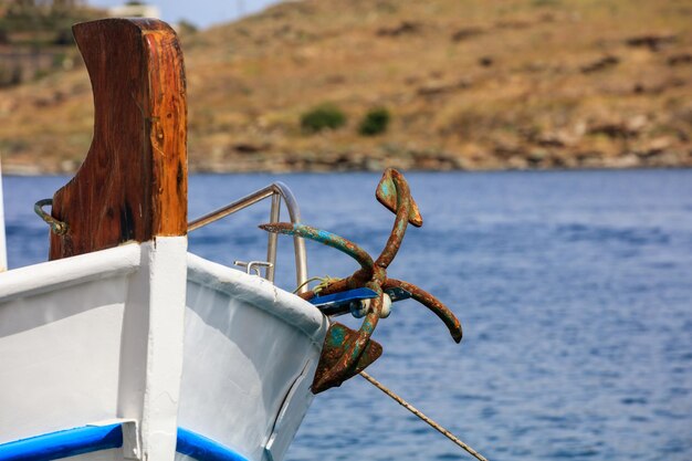 Foto barca da pesca da vicino