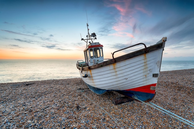 Photo fishing boat on the kent coast