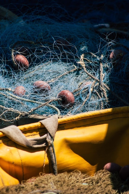 写真 浜辺の釣り網