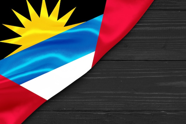 Bandiera di antigua e barbuda copia spazio