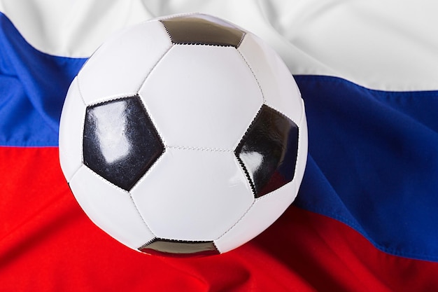 サッカーボールとロシアの旗