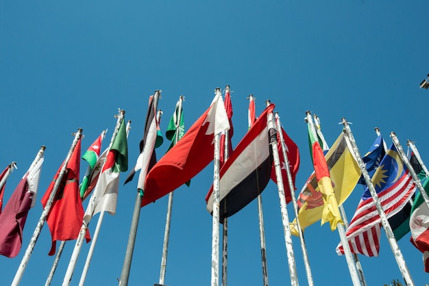 Foto bandiere di molte nazioni