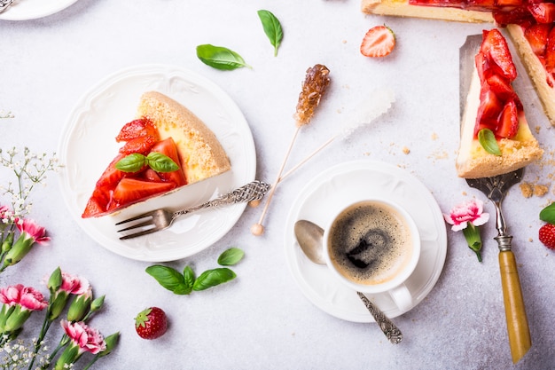 Flat lay with strawberry cheesecake