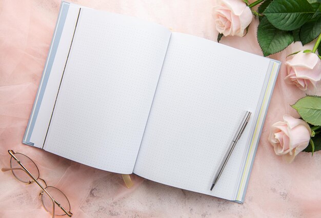 Flat lay women's office desk