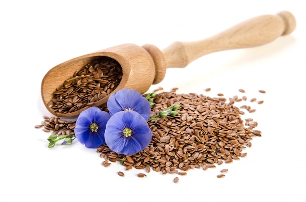 Flax seeds in the wooden scoop