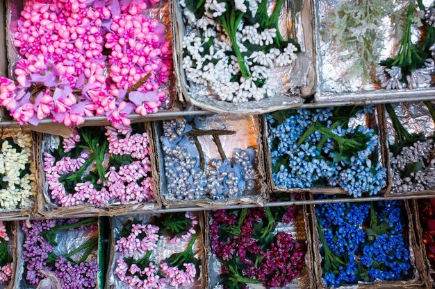 人工花で作られた花の芸術