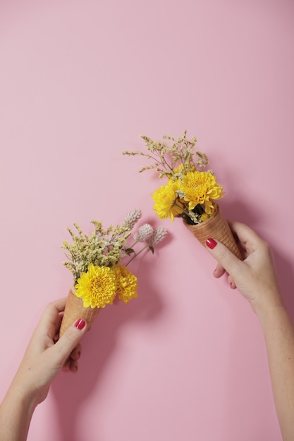 Floral ideas decoration with a pink wall