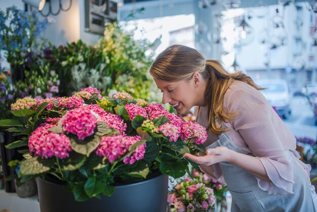 Florist at work