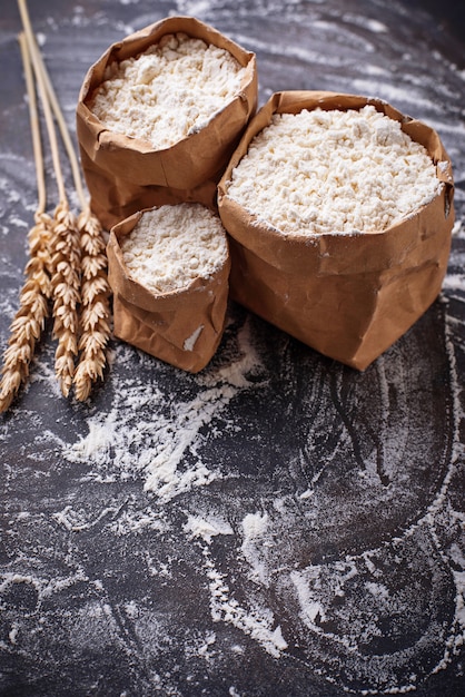 Flour and dry wheat ears