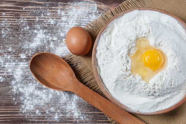 Flour and eggs for recipe