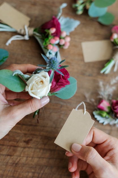 Flowers decoration arrangement on wooden table