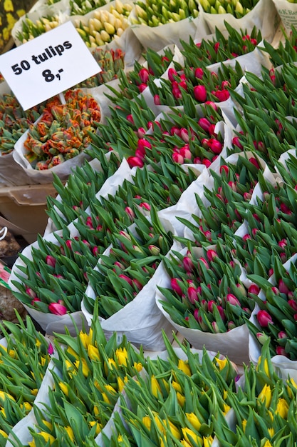 Flowers market