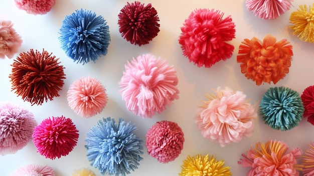 Fluffy Pom-Poms gemaakt van draden