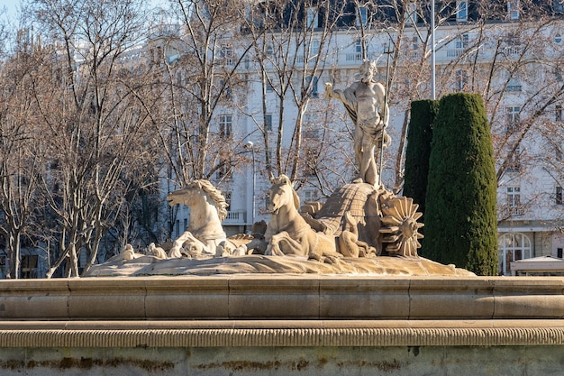 Fontein van Neptunus op het gelijknamige plein in de toeristische stad Madrid Spanje