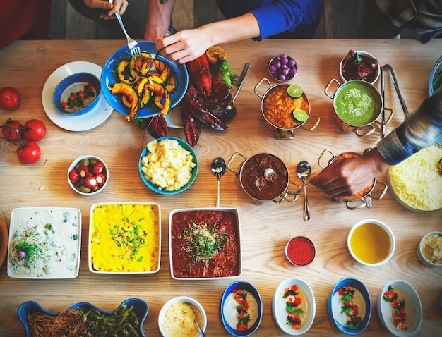 Foto concetto gastronomico culinario del partito del buffet di cucina di approvvigionamento di cibo