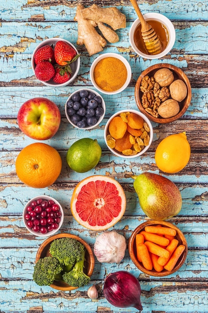 Foto alimenti per mantenere i polmoni sani vista dall'alto