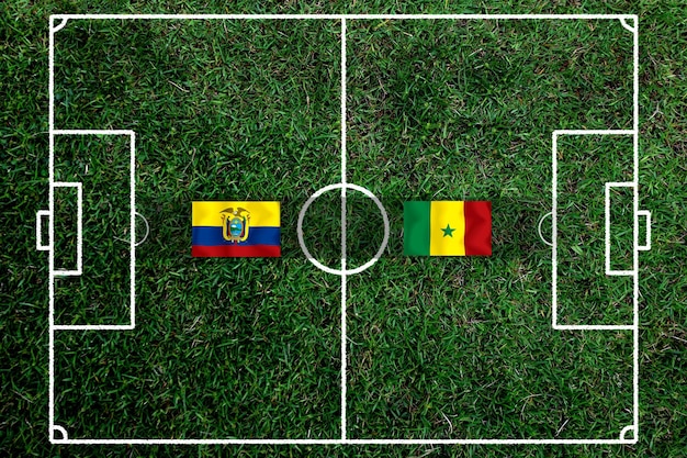 Football Cup-competitie tussen het nationale Ecuador en het nationale Senegal