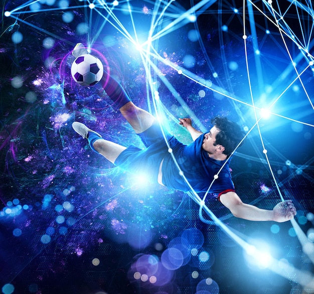 Foto scena di calcio con giocatore di calcio davanti a uno sfondo digitale futuristico