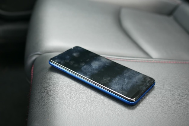 Forget smartphone on car sit lost smart phone