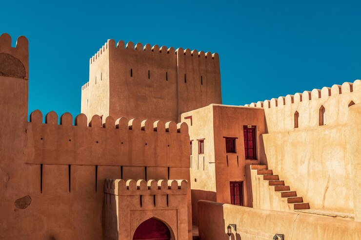 Foto fort van nizwa in de oase stad van oman