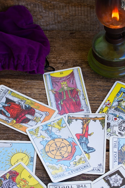 fortunetelling with tarot cards