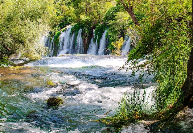 Foto van de Kravica-waterval