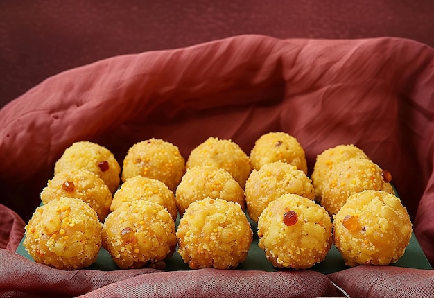 Foto van laddoo laddu motichoor laddu Indiase traditionele snoepjes