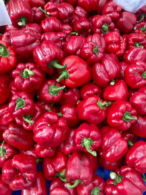 Foto foto van rode paprika's