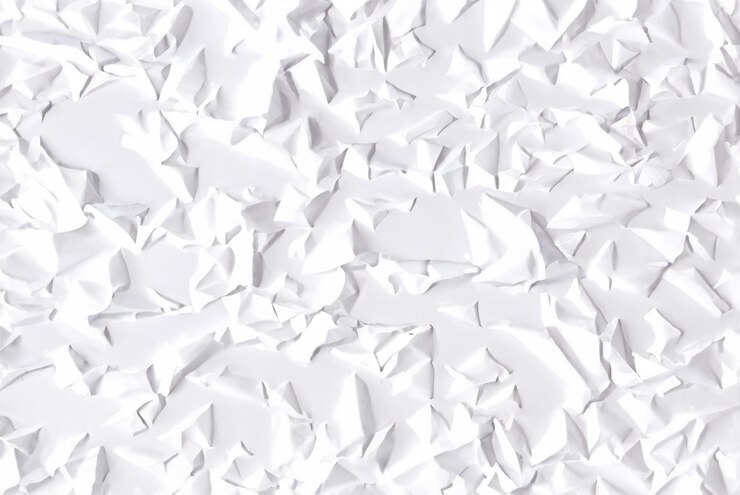 Foto foto wit verfrommeld papier textuur achtergrond ontwerpruimte witte toon