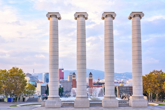 Le quattro colonne, barcellona, ​​spagna